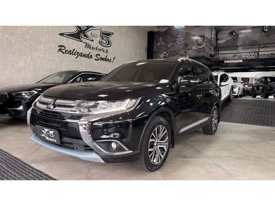 MITSUBISHI OUTLANDER 3.0 GT 4X4 V6 24V GASOLINA 4P AUTOMÁTICO MITSUBISHI OUTLANDER 3.0 GT 4X4 V6 24V GASOLINA 4P AUTOMÁTICO